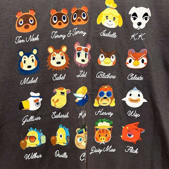 Women's Animal Crossing T-shirt Large - Picture 3 of 4
